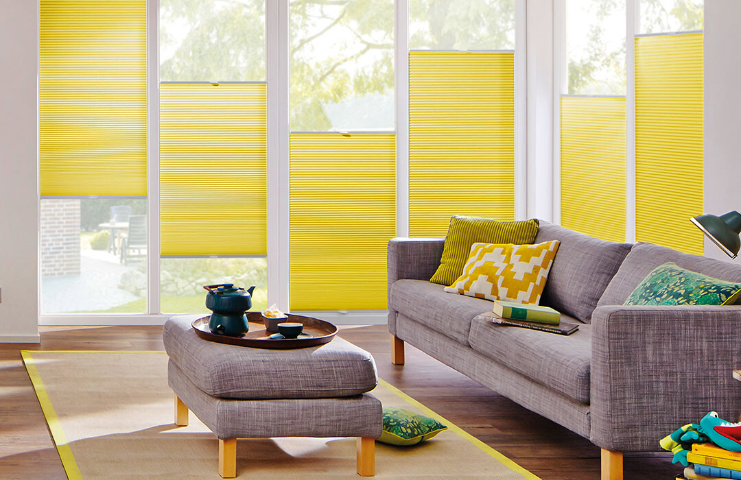 Freehanging honeycomb blinds