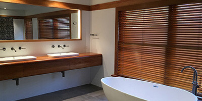 Cedar venetian blinds