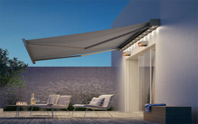 Kubata LED awning